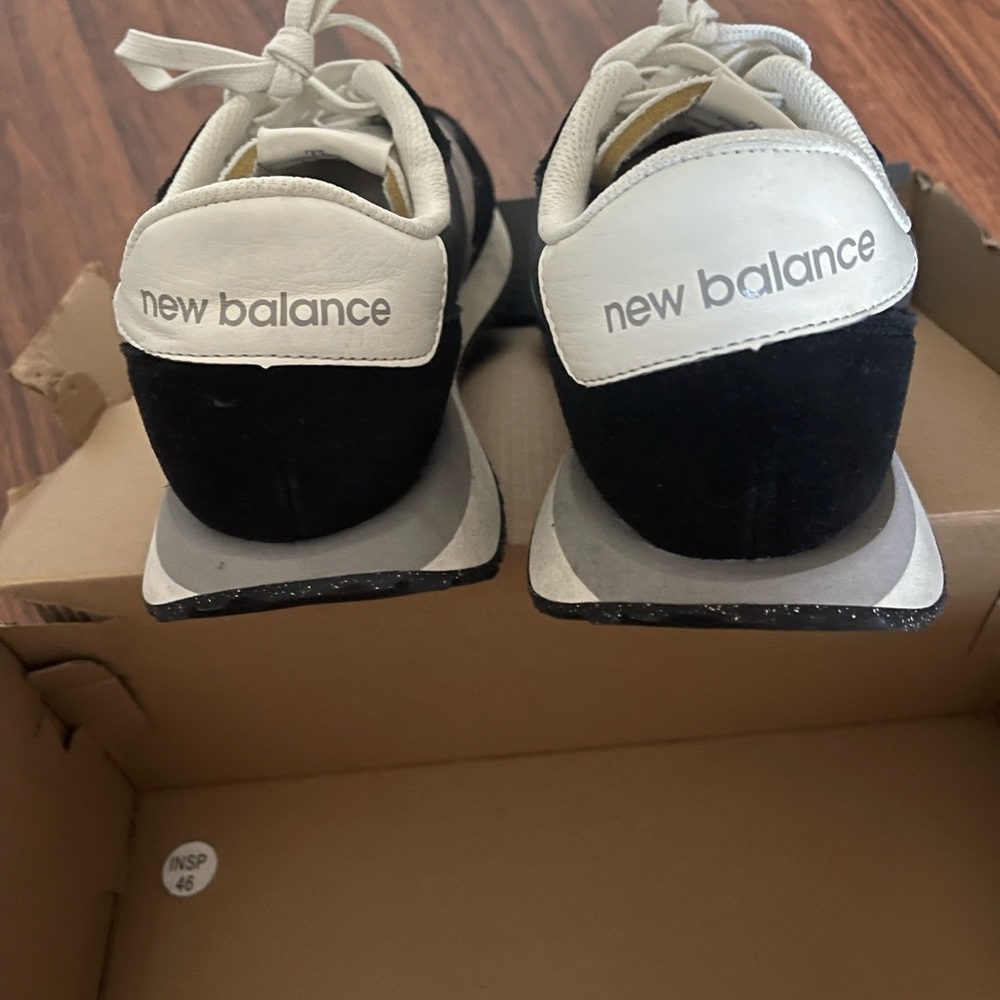 New Balance Men's Black and White Sneakers - Picture 2 of 3